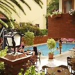 Novis Cleopatra Hotel