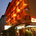 Novis Cleopatra Hotel 3*