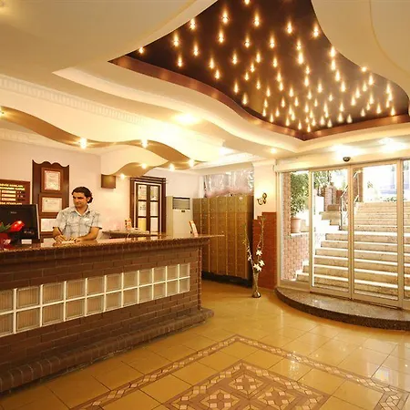 Novis Cleopatra 3* Alanya