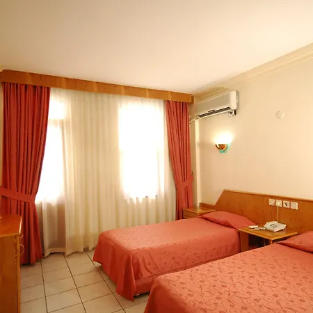Otel Novis Cleopatra 3*