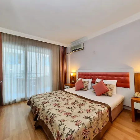 Novis Cleopatra Alanya