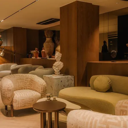 Novis Cleopatra 3*