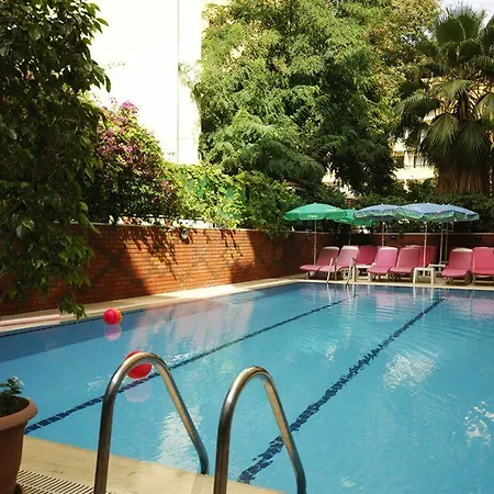 Novis Cleopatra 3* Alanya
